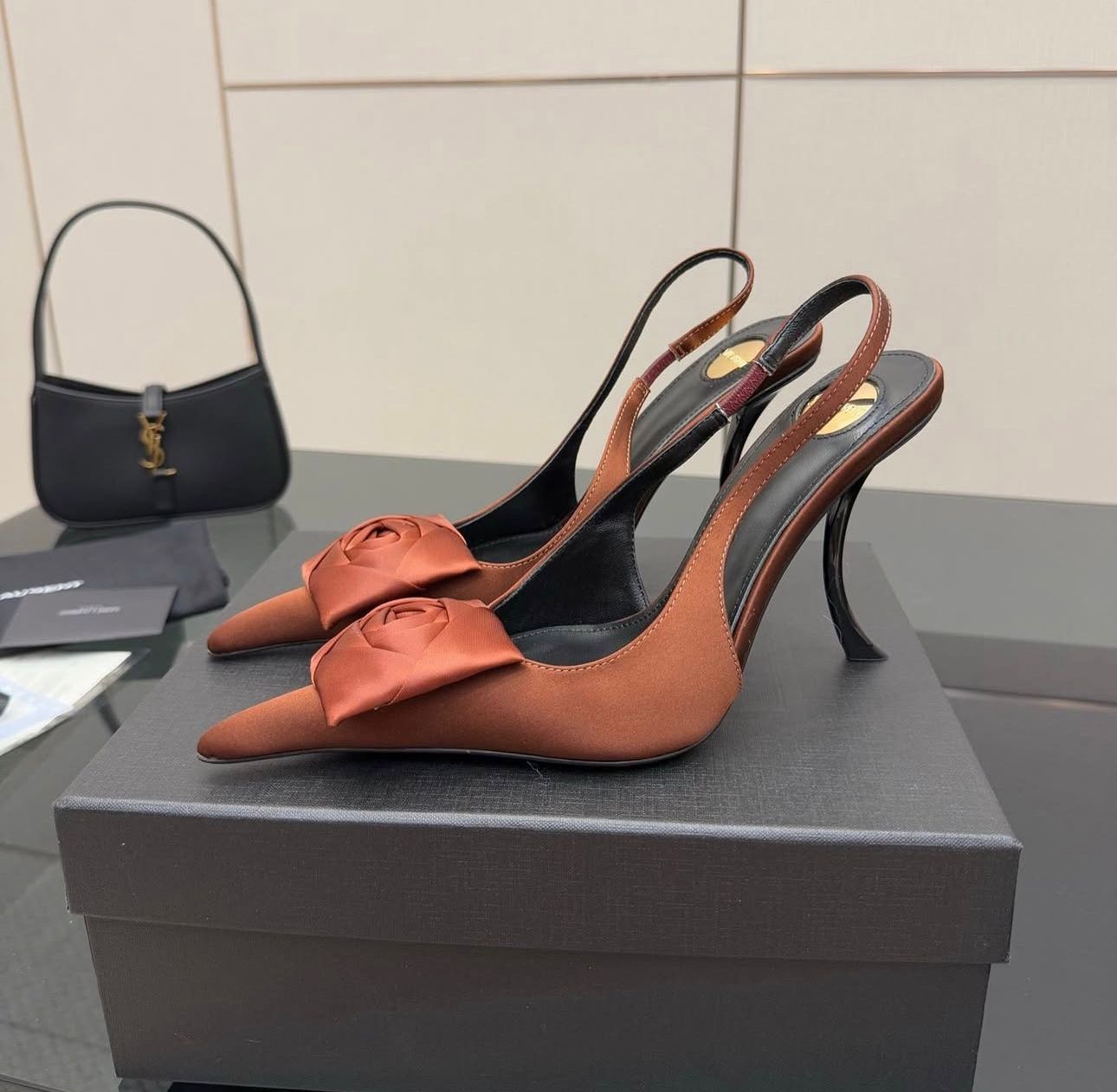 HEELS